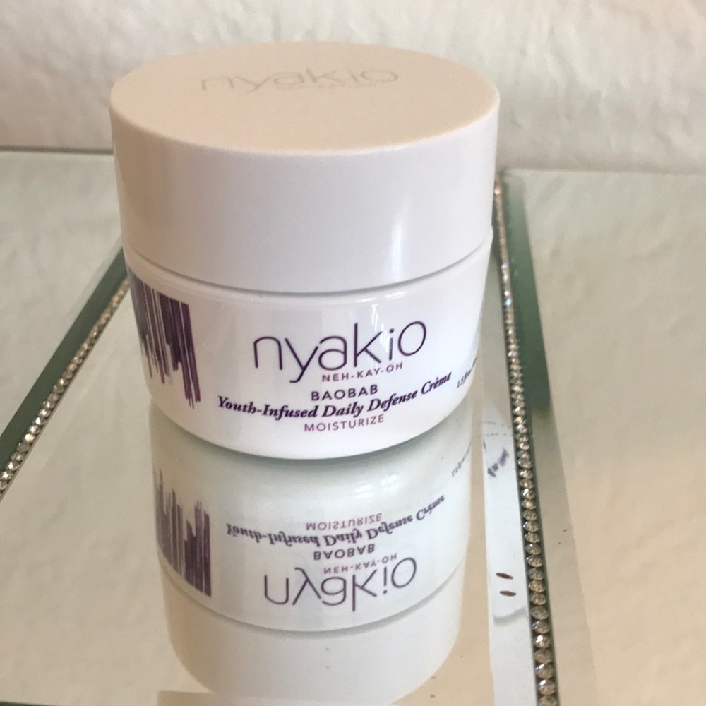 Nyakio youth infused daily defense moisturizer